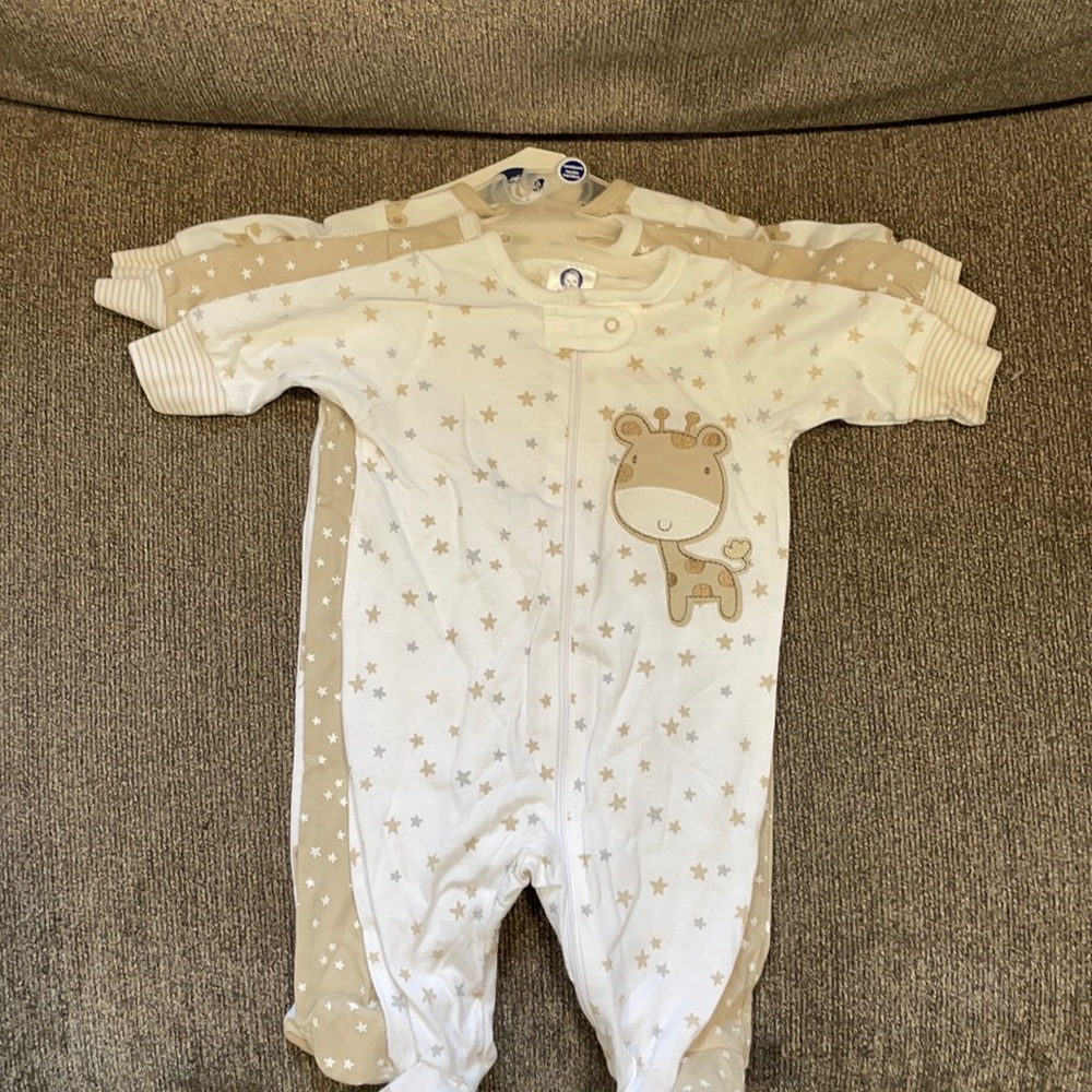 Unisex (3) pajamas
